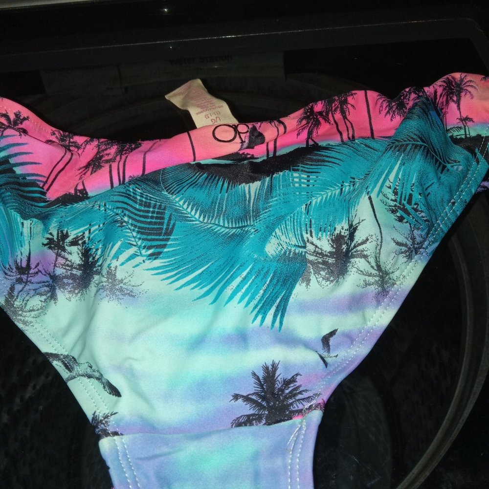 Women's Bikini Op - Picture 4 of 11